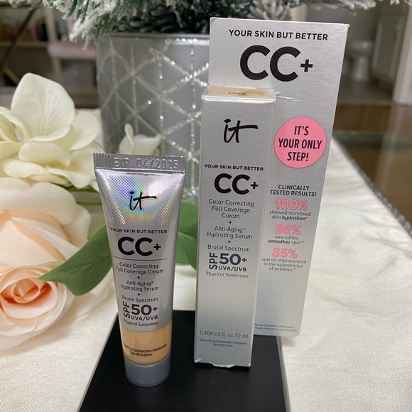 it cosmetics Other - It Cosmetics CC+ Full Coverage Corrective Cream SPF 50+ Light  - .406 oz / 12 mL